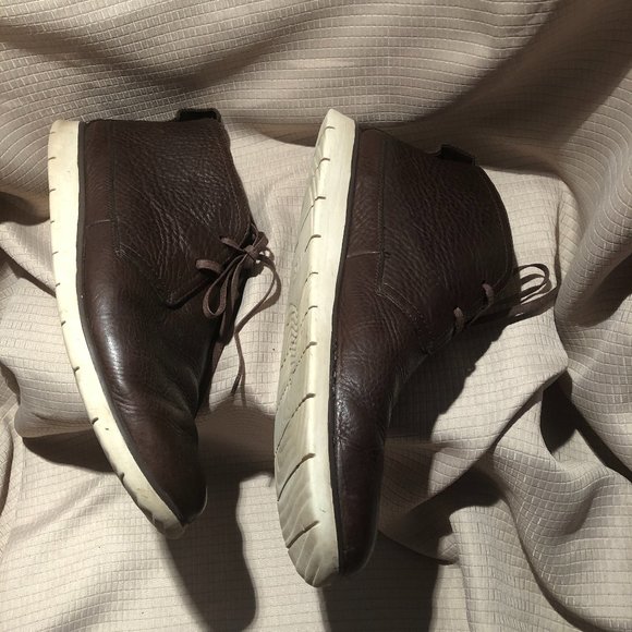 UGG Men Leighton Chocolate Brown Crinkled Leather main image 13